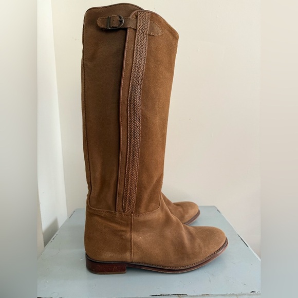 Anthropologie x Andrea Candela Olimpia Tan Brown Suede Knee-High Riding Boots 9 - Picture 7 of 11